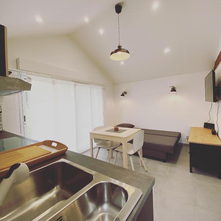 Cottage-Gite & Jacuzzi - Chez Flo & Marc 西塞河畔的舒齐 外观 照片